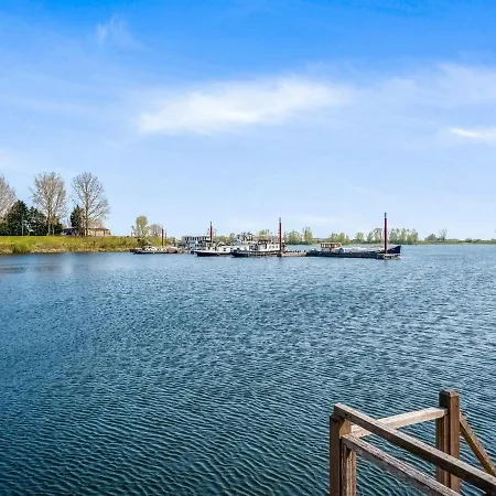 Botel Luxury Boat In Kerkdriel