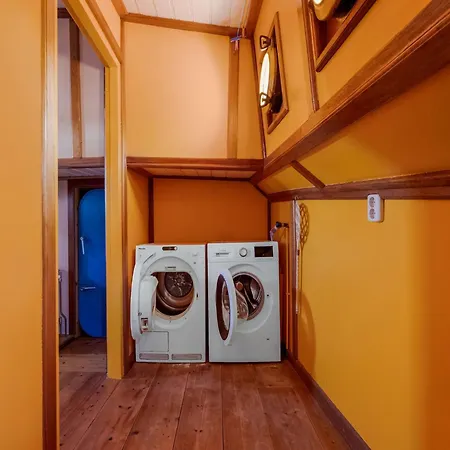 Boat Bliss On The Zandmeren Botel Kerkdriel