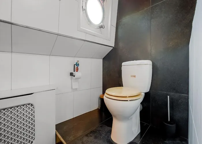 Boat Bliss On The Zandmeren 3* Kerkdriel