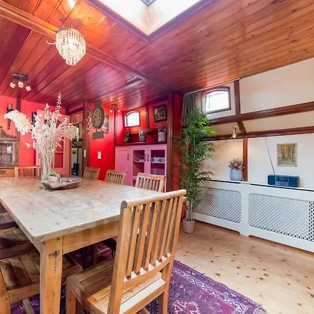 Botel Boat Bliss On The Zandmeren 3*