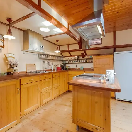 Boat Bliss On The Zandmeren