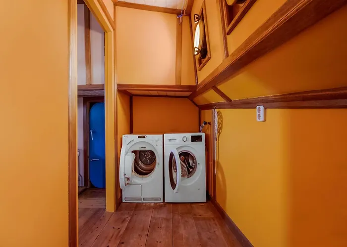 Boat Bliss On The Zandmeren ספינת מלון Kerkdriel