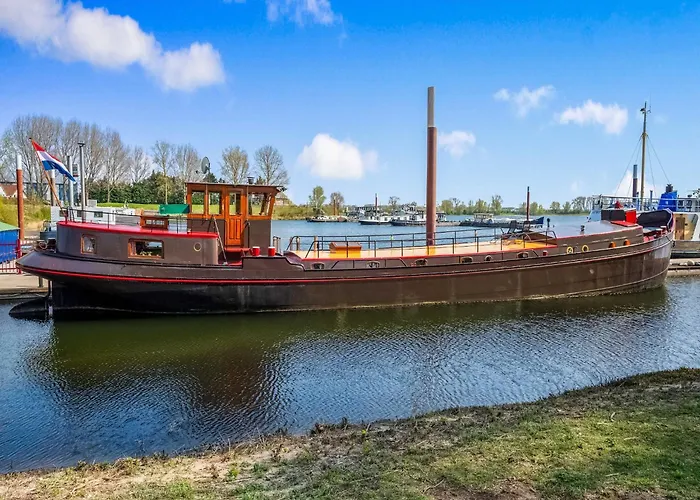 ספינת מלון Boat Bliss On The Zandmeren Kerkdriel
